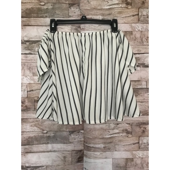 Purple Month Stripe Over The Shoulder Crop Top - Picture 4 of 4